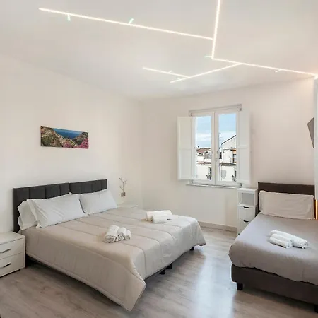 דירה Center Luxury 3 *