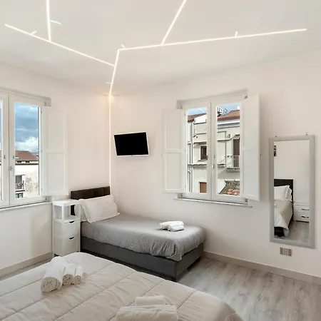 Center Luxury 3 Apartment *