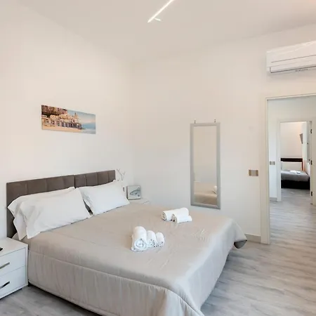 Center Luxury 3