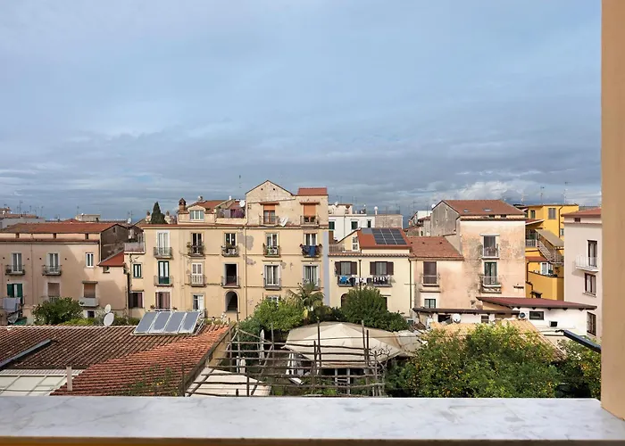 Center Luxury 3 דירה *